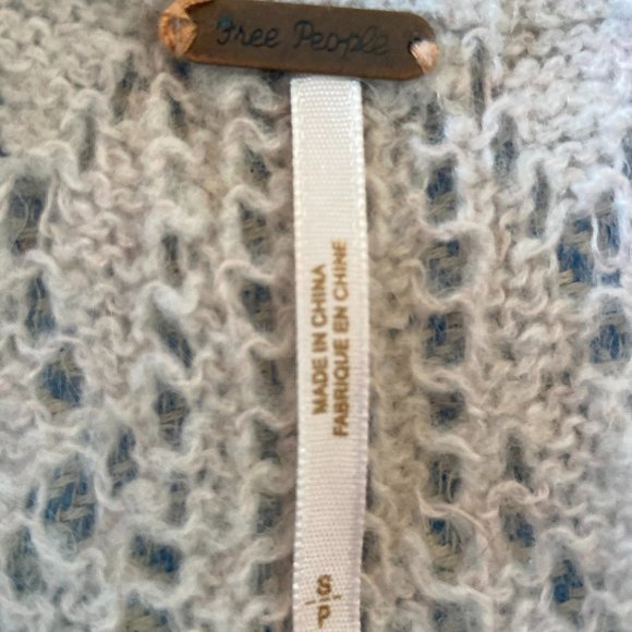 Free People sweater in light grey size Small - Picture 3 of 5
